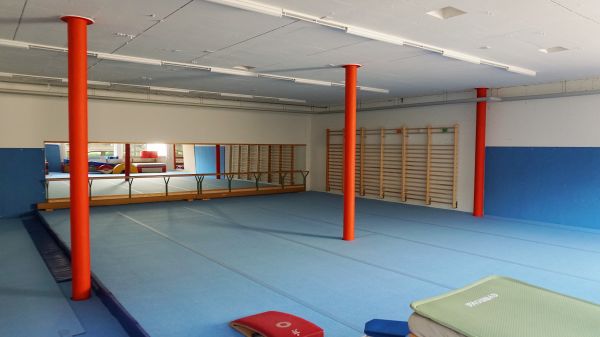Trainingsraum / Turnraum / Turnhalle / Kursraum in Liestal