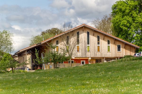 Neuhof- Schüüre in Wahlen