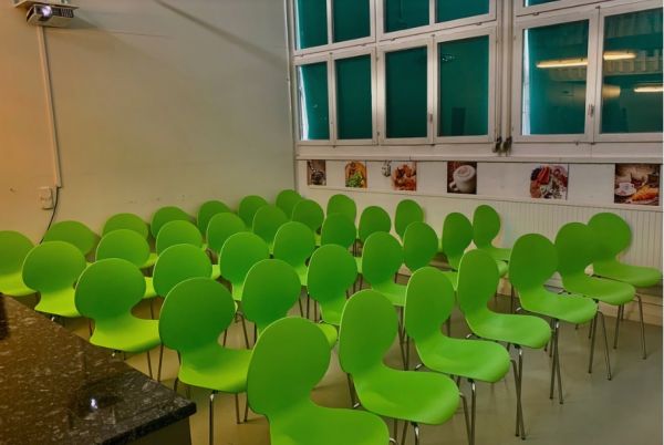 Küche, Eventraum, Seminarraum - Damando Kulinarium in Frenkendorf