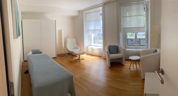 Zentral gelegener, moderner Praxisraum in der Luzerner Neustadt in Luzern