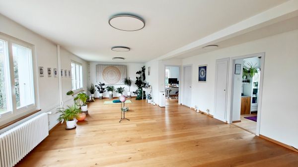 Praxis- und Seminarraum in Gesundheitszentrum in Thun