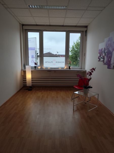 Studio Pilates Athletica - schöner Therapie- Praxisraum in Muttenz