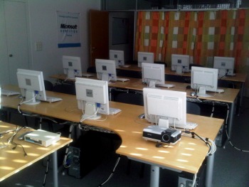 Vollausgestatteter IT Schulungsraum in Basel