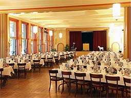 Restaurant Zoo, Restaurant 1. Stock in Basel
