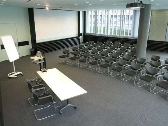 Auditorium A1 M.O.V.E - Optimal für geschäftliche Events in Zürich