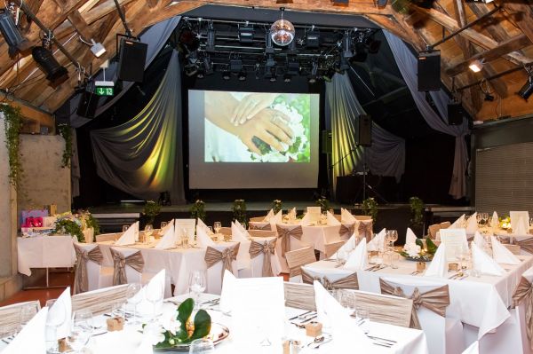 Kulturhof Schloss Köniz - Rossstall - Grosser Saal in Köniz