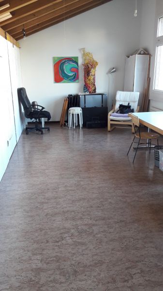 Schöner heller Raum in Schlieren