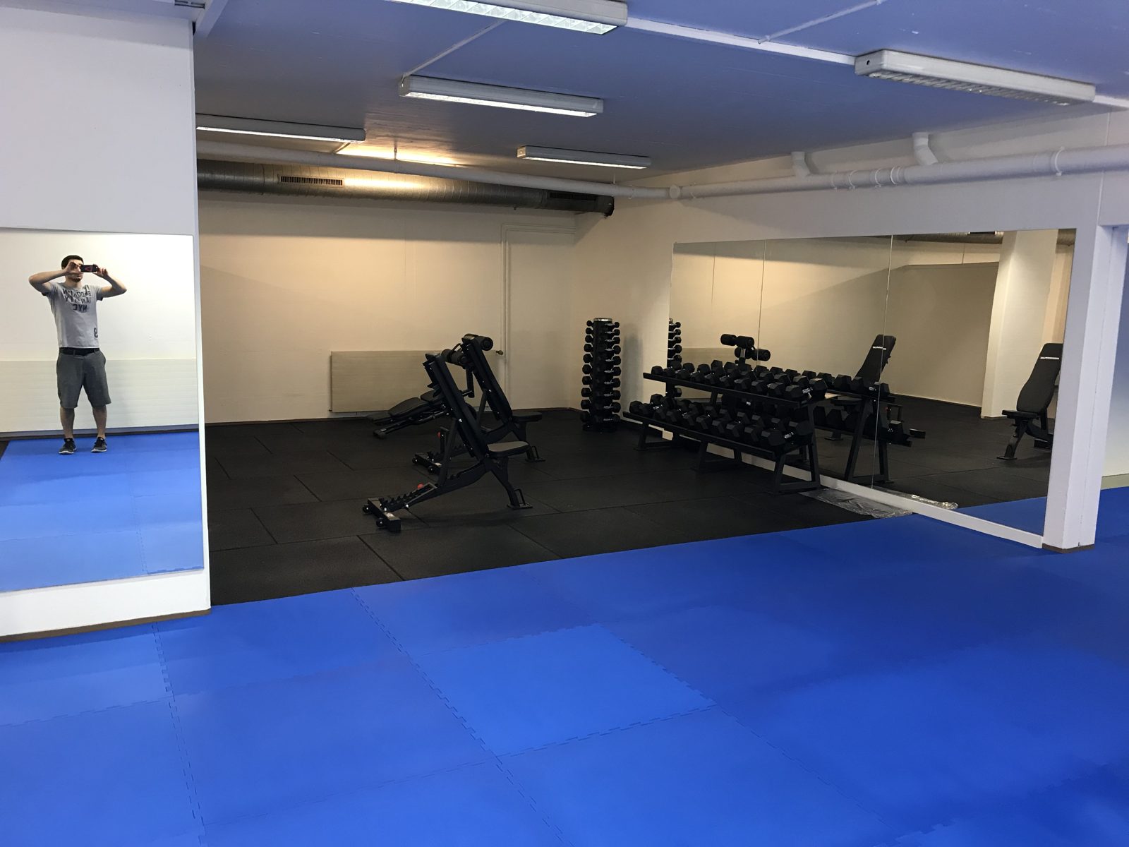 Trainingsraum/Kursraum/Dojo, weiteres Bild