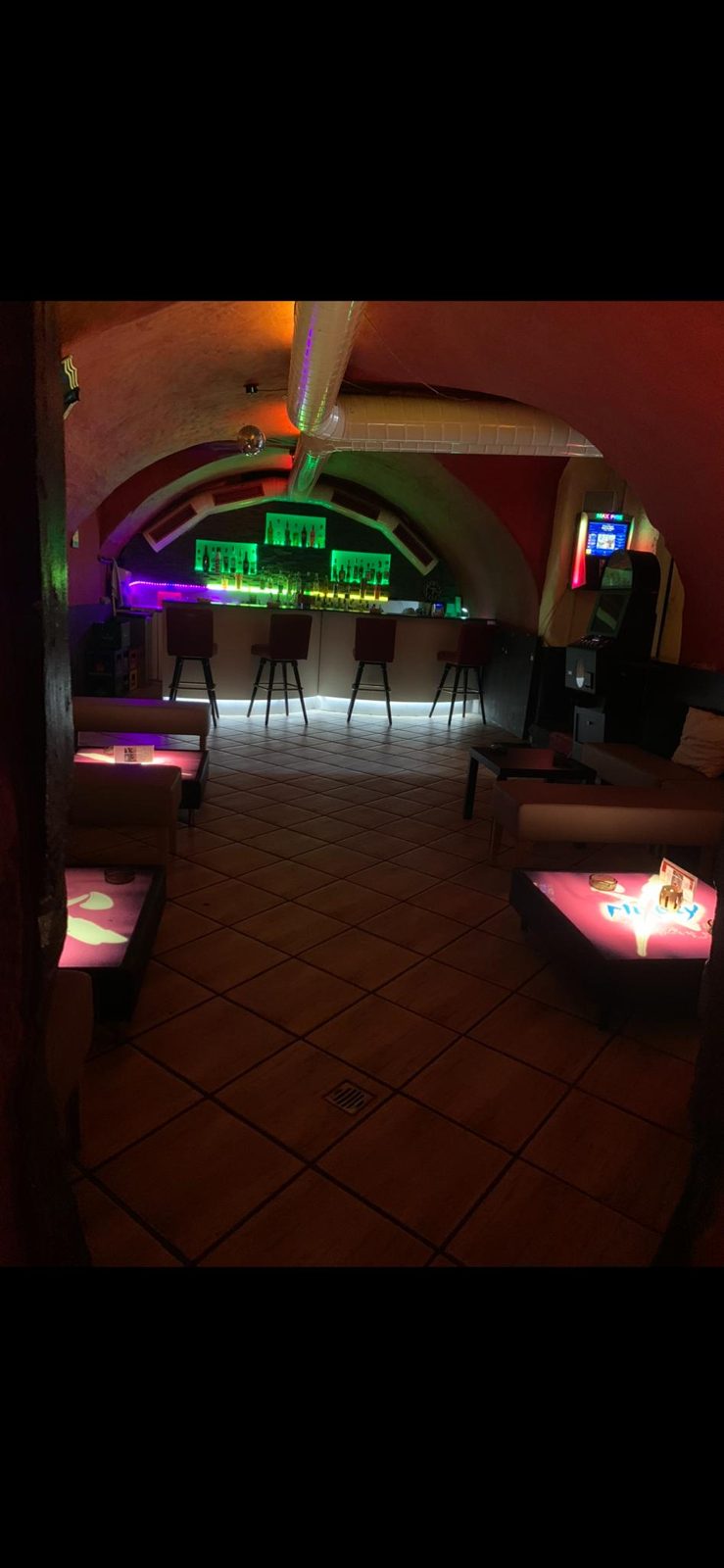 professionelle Bar für Privat Anlässe vermieten, weiteres Bild