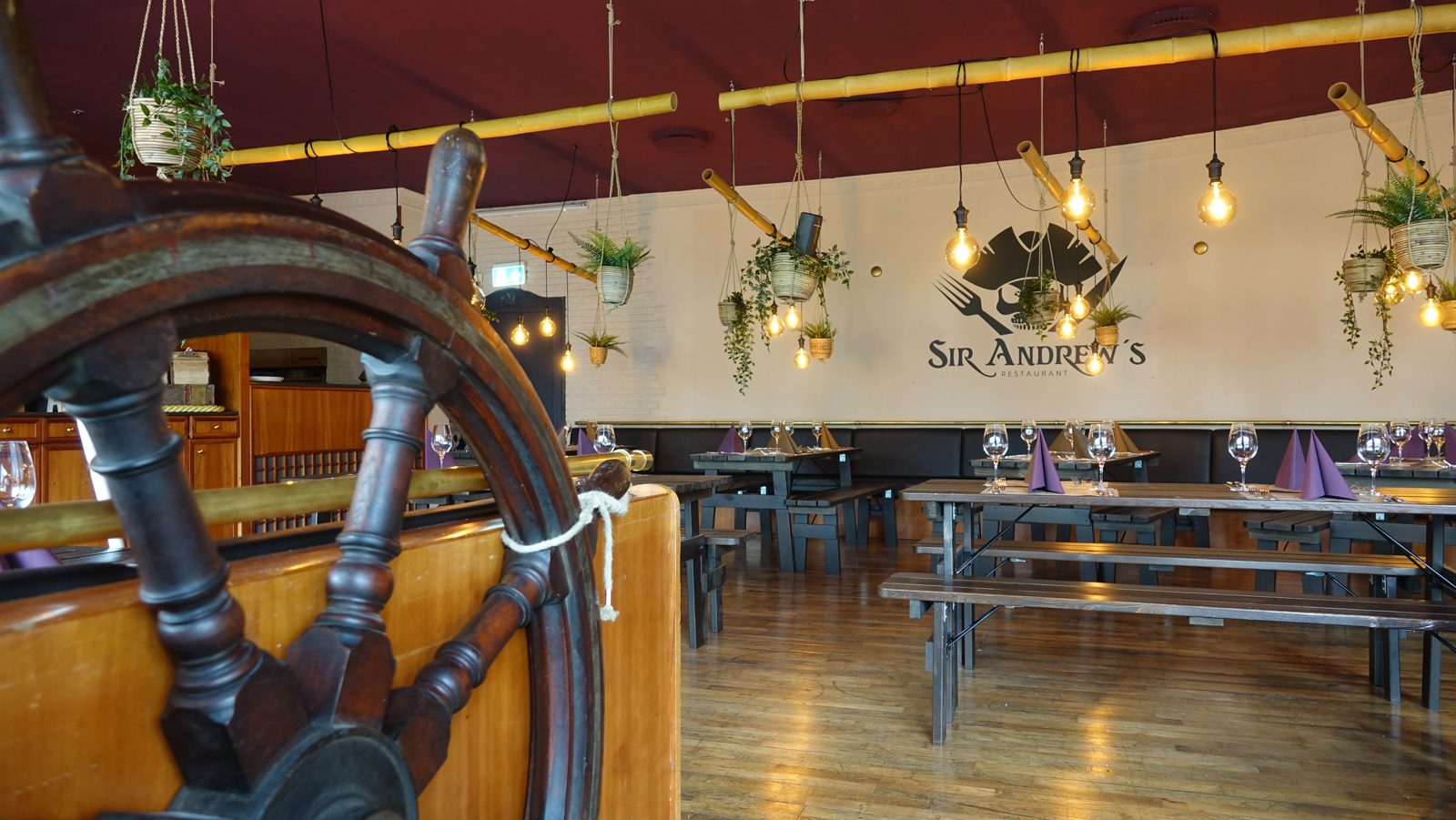 Sir Andrew's Restaurant, weiteres Bild