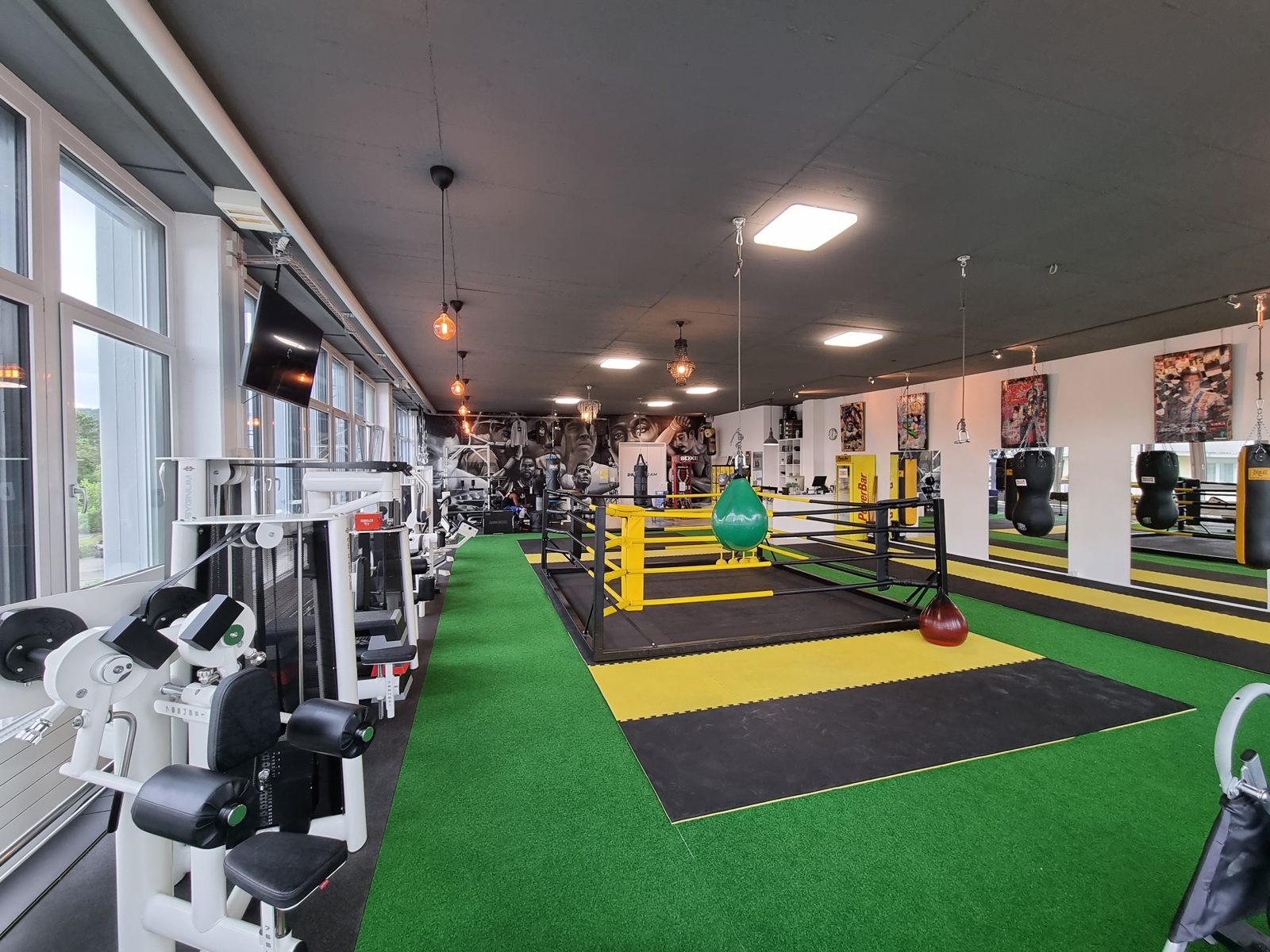 Trainingsraum, weiteres Bild