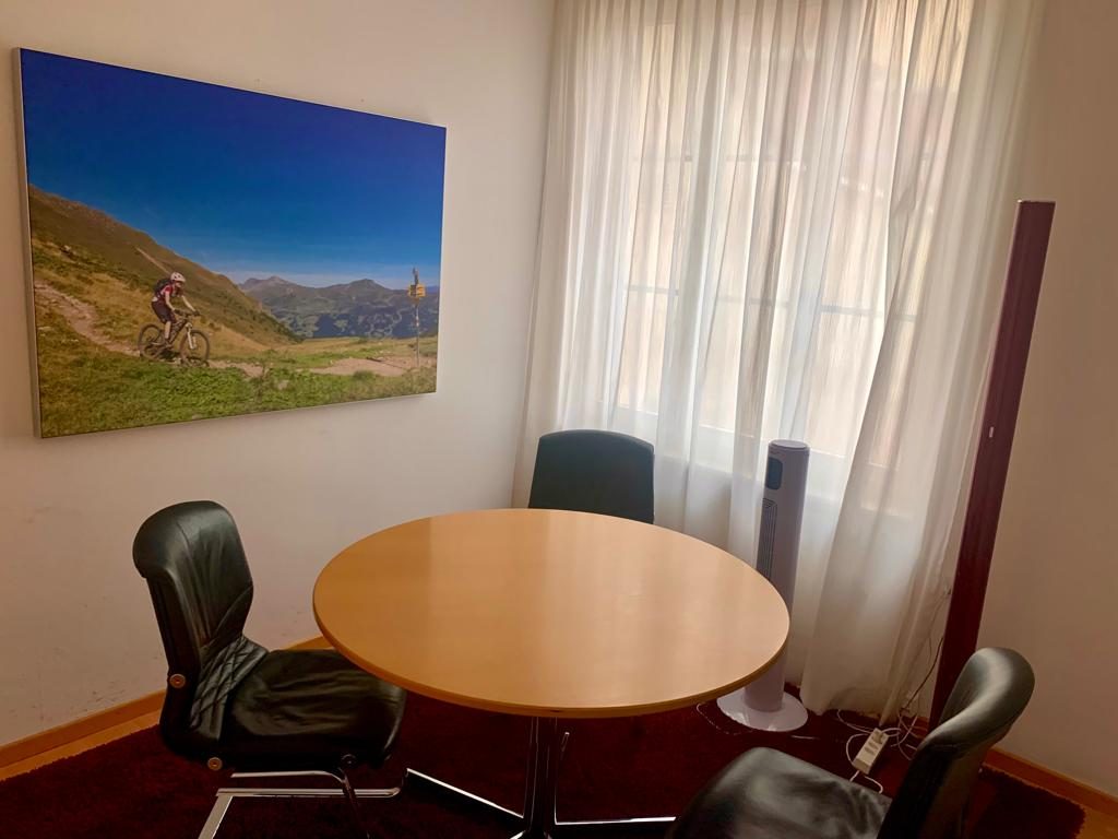 Kleines Besprechungszimmer, weiteres Bild