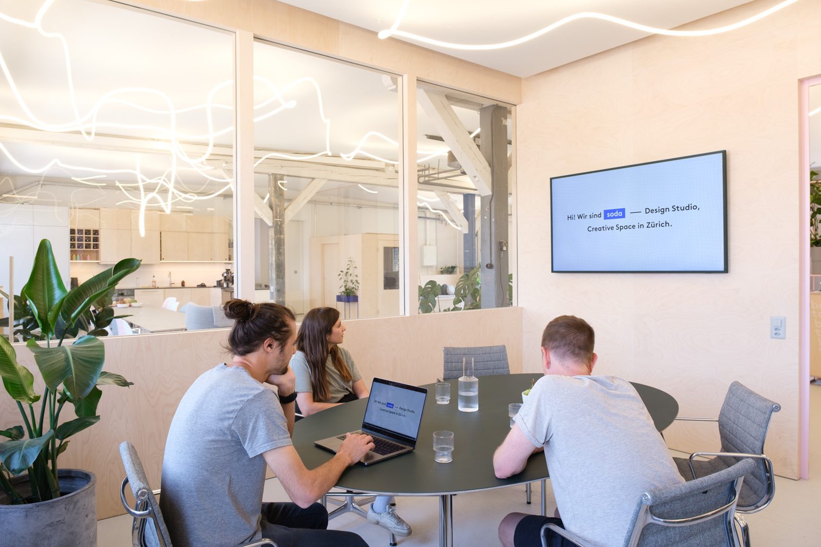 Workshop Location und Meetingraum in Zürcher Designagentur, weiteres Bild