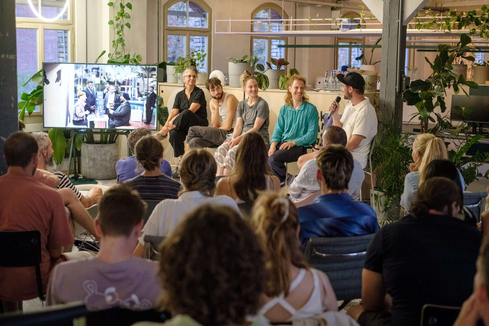 Workshop Location und Meetingraum in Zürcher Designagentur, weiteres Bild