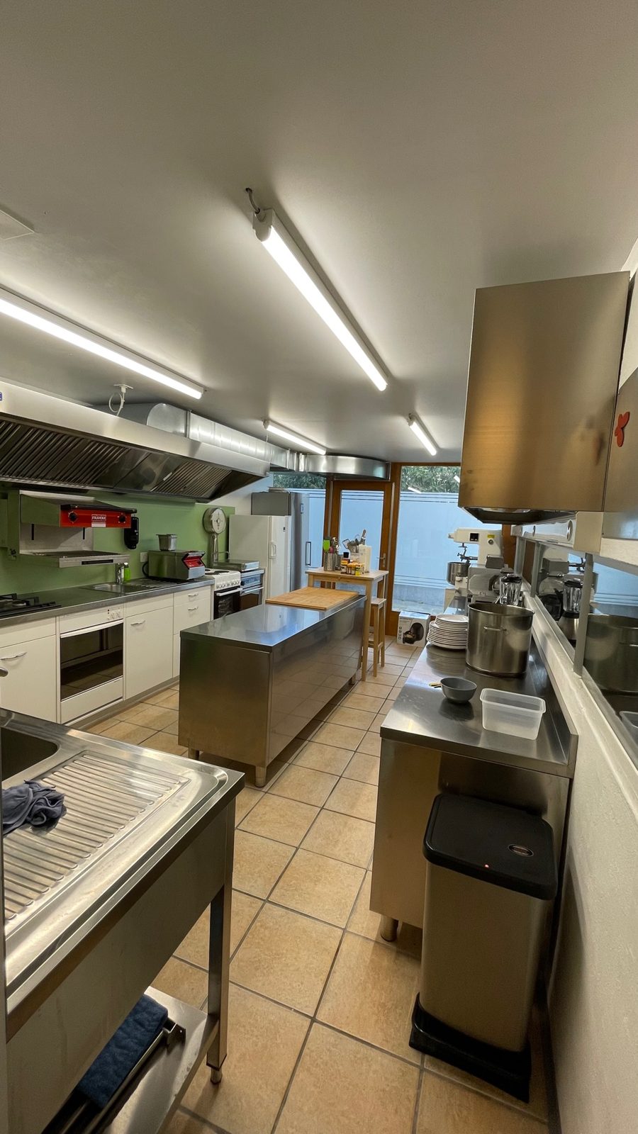 Stallchuchi - Proffessionelle Gastroküche, weiteres Bild