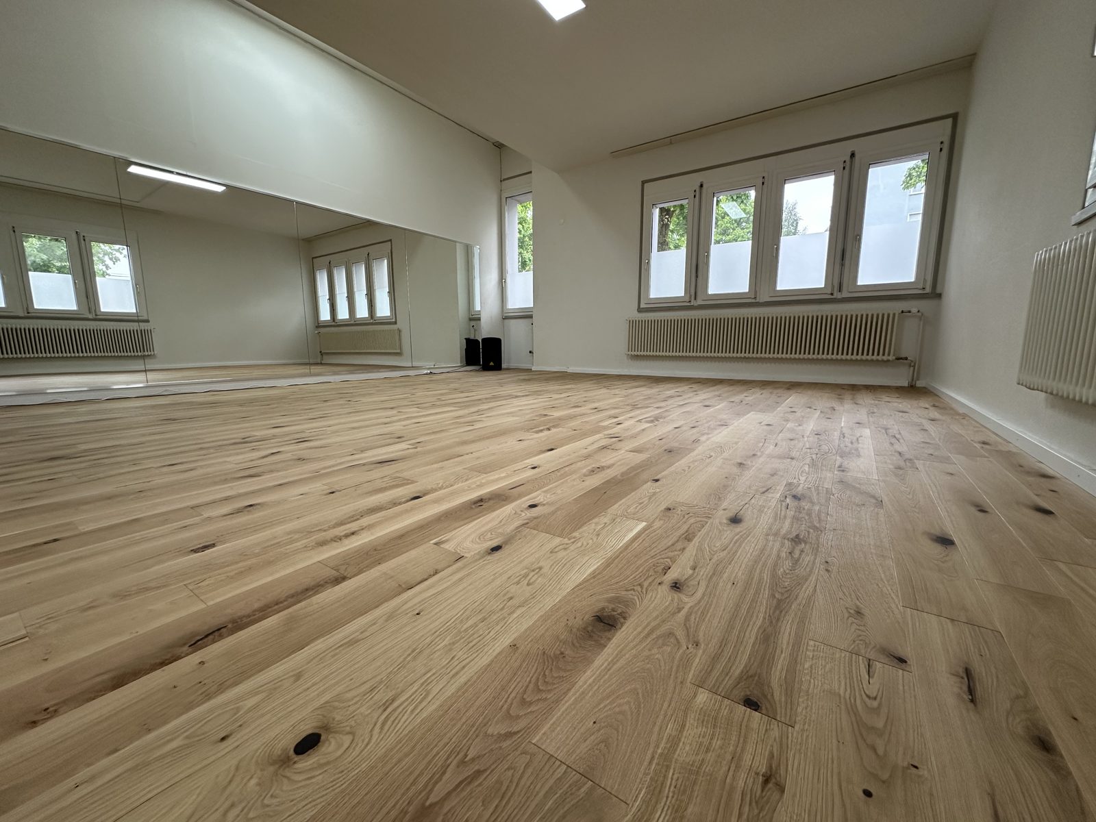 Räume mieten in perfekter Lage – ideal für Tanz, Yoga, Therapie, Massage und Events| 3 Minuten vom Bahnhof Glanzenberg, weiteres Bild