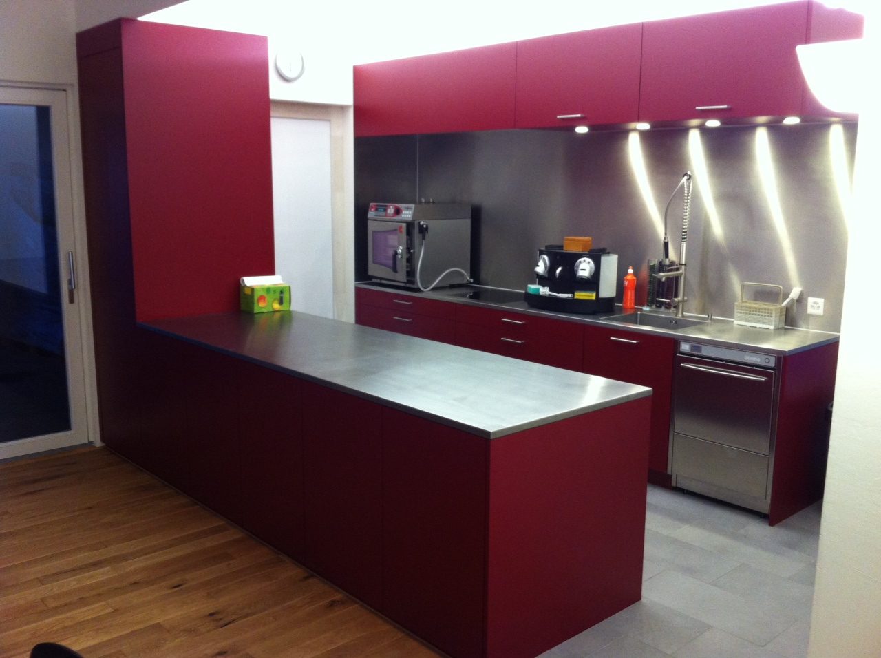 Clubhaus Pferdesport Pfannenstiel AG, weiteres Bild