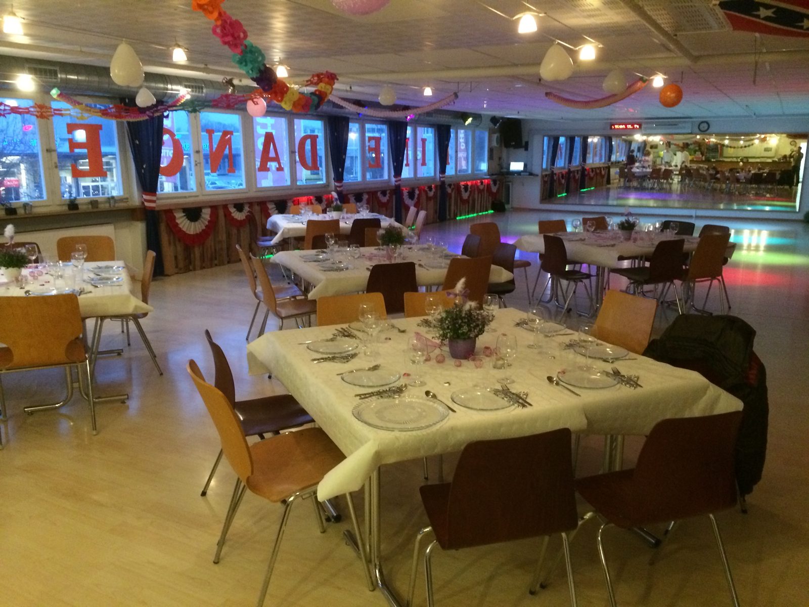 Line Dance Hall, weiteres Bild