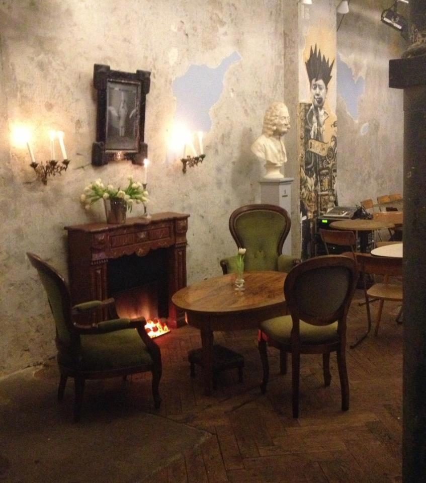 Cabaret Voltaire, weiteres Bild