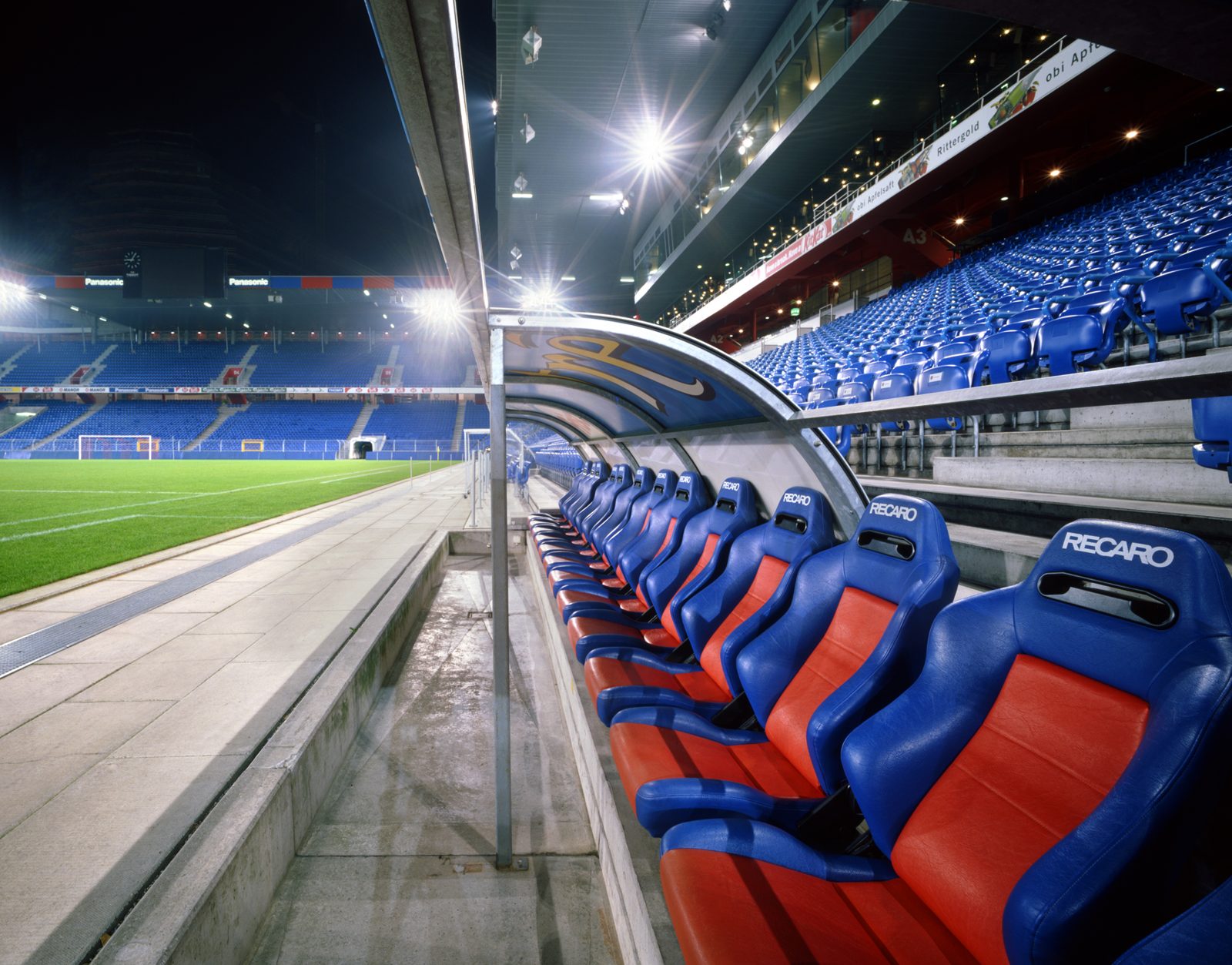 Premium Lounge im Stadion St. Jakob-Park, weiteres Bild