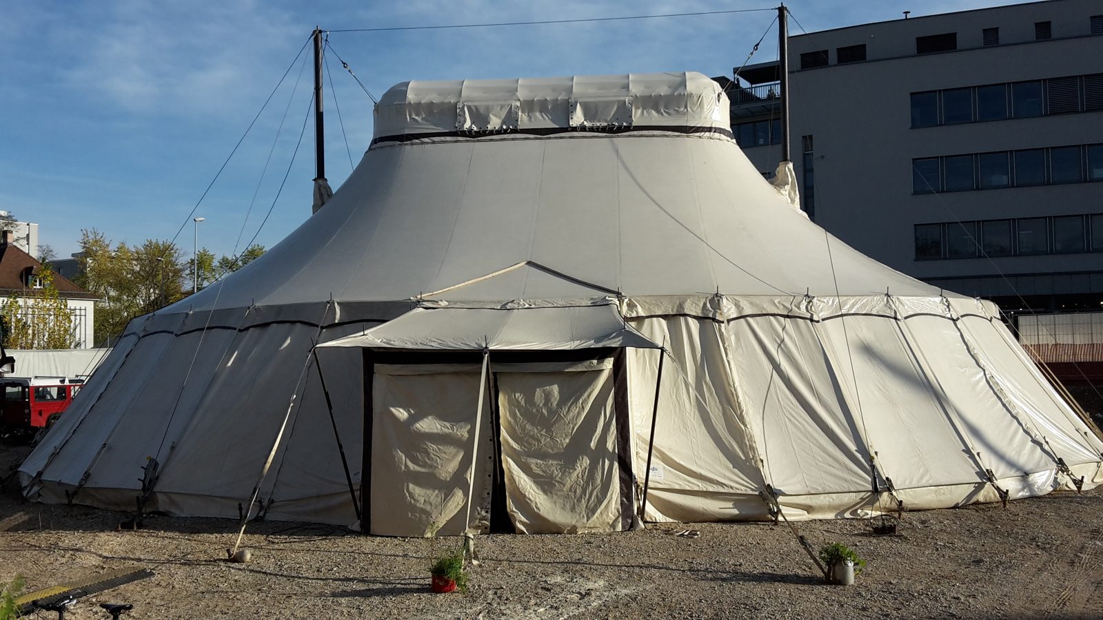 Zirkuszelt Station Circus, weiteres Bild