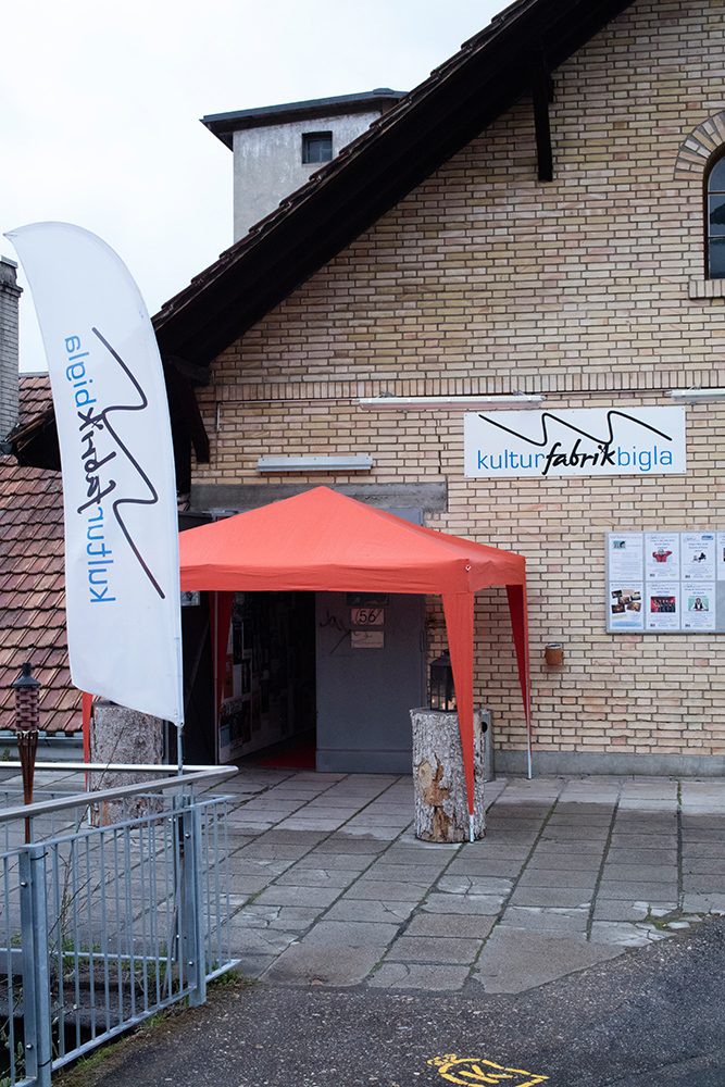 2 unterschiedliche Räumlichkeiten in der kulturfabrikbigla Biglen, weiteres Bild