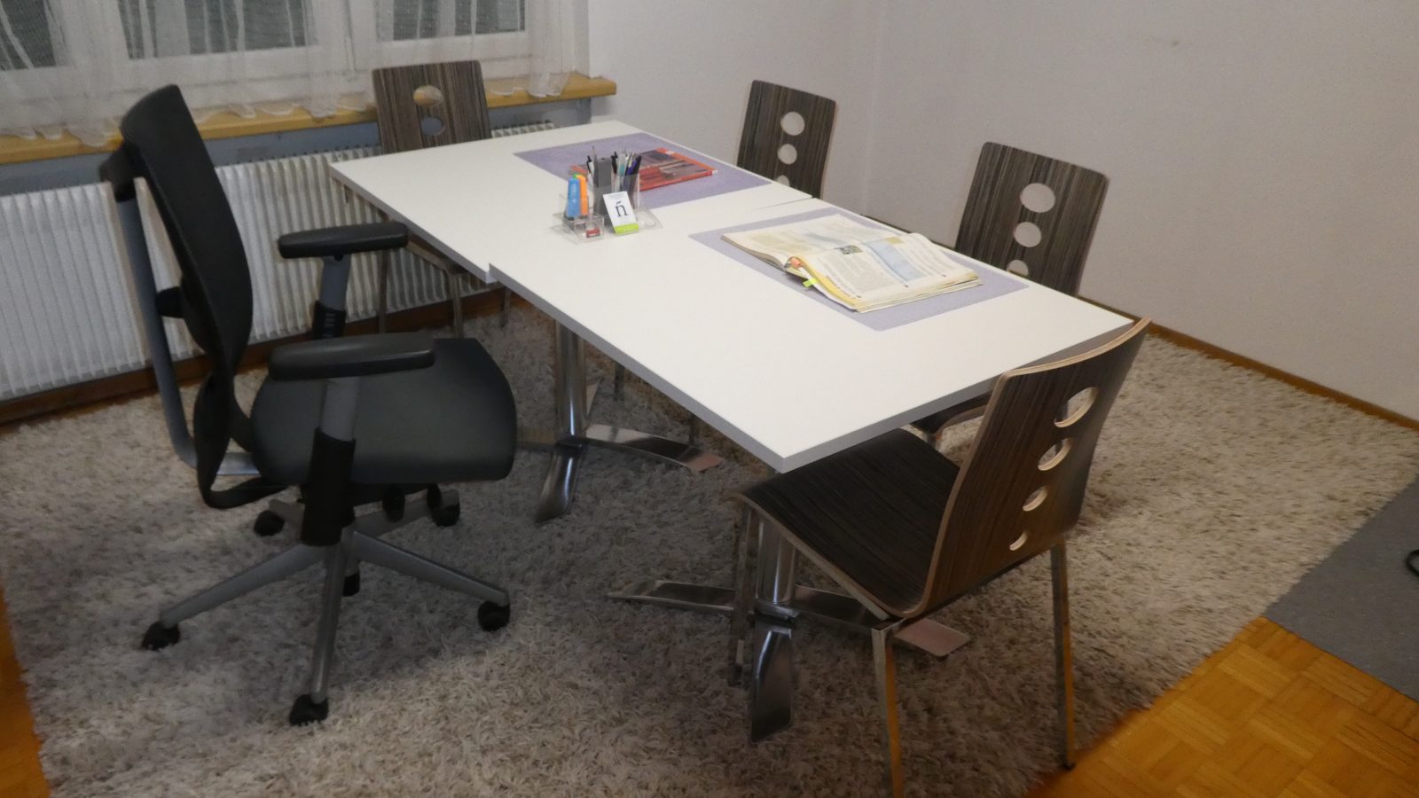 Schulungsraum mit Whiteboard, DVD / TV im Herzen von Zürich, weiteres Bild