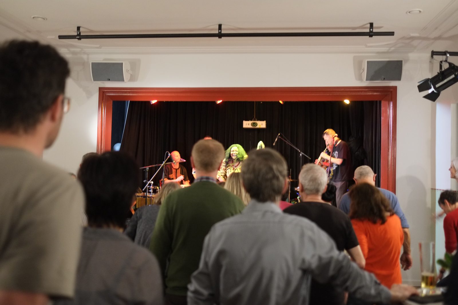 Saal Weisser Wind Freienwil, weiteres Bild